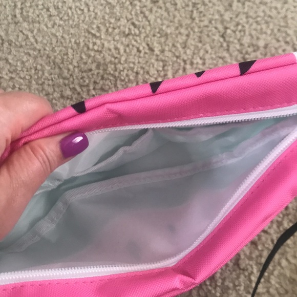 ⚡️FINAL PRICE⚡️ Ulta Cosmetics Watermelon Fanny Bag and Koozie Set - Picture 4 of 8